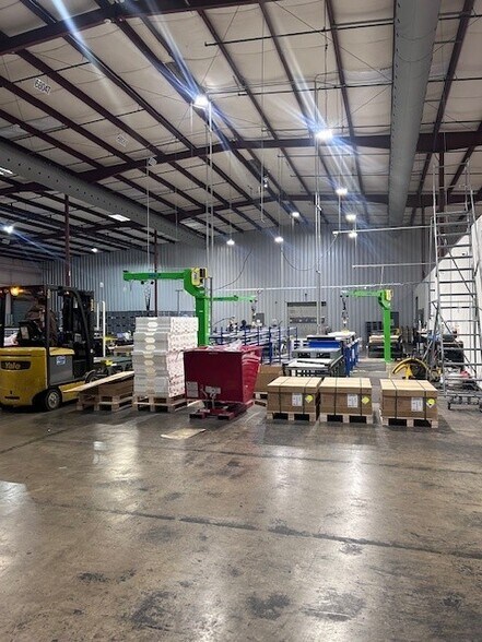 More Photos Of 444 Bear Creek Cutoff Rd, Tuscaloosa Warehouse For Lease
