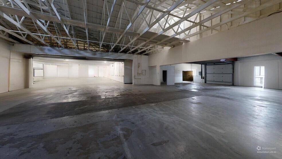 More Photos Of 520 Spring St, Fort Wayne Warehouse For Sale