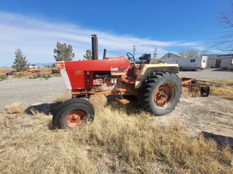 More Photos Of 3171 Tillman St, Pahrump Industrial For Sale