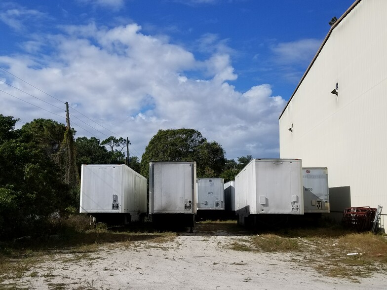 More Photos Of 5160 N 140th Ave, Clearwater Warehouse For Sale