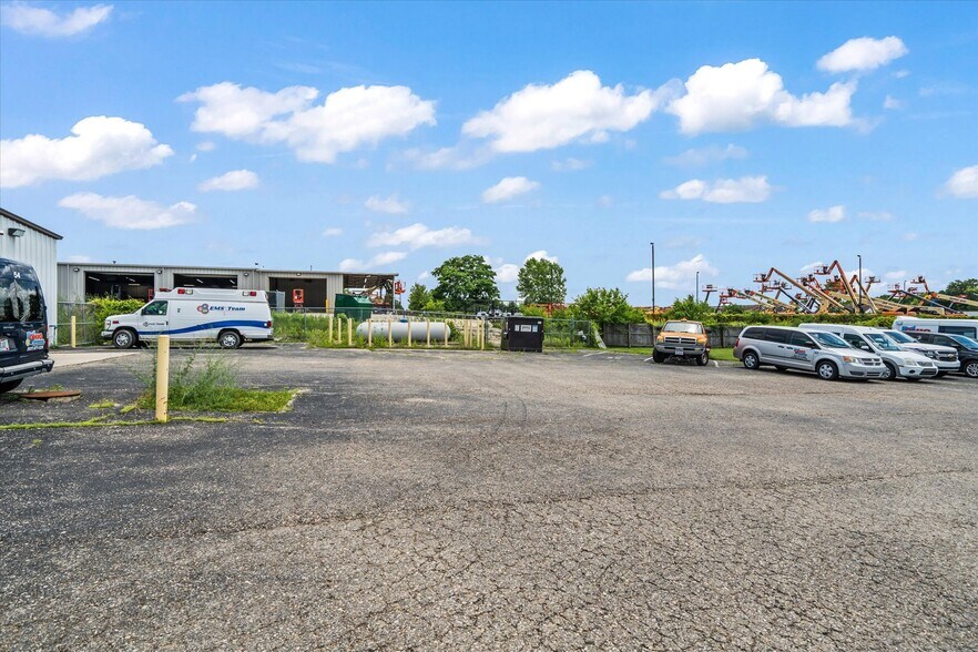More Photos Of 2740 W National Rd, Vandalia Industrial For Sale