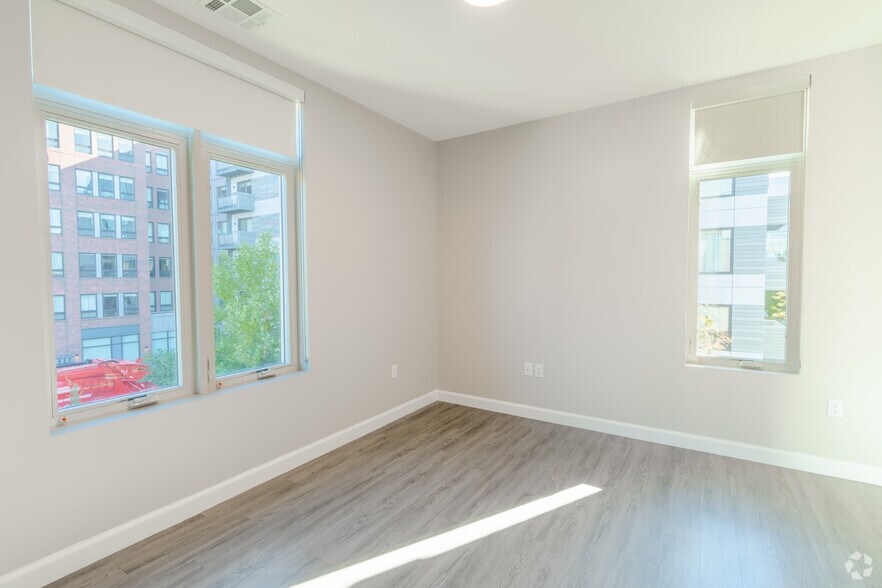More Photos Of 21 Charles St, Cambridge Apartments For Lease