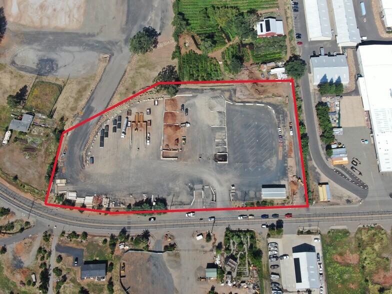More Photos Of 5369 Clark Rd, Paradise Land For Sale