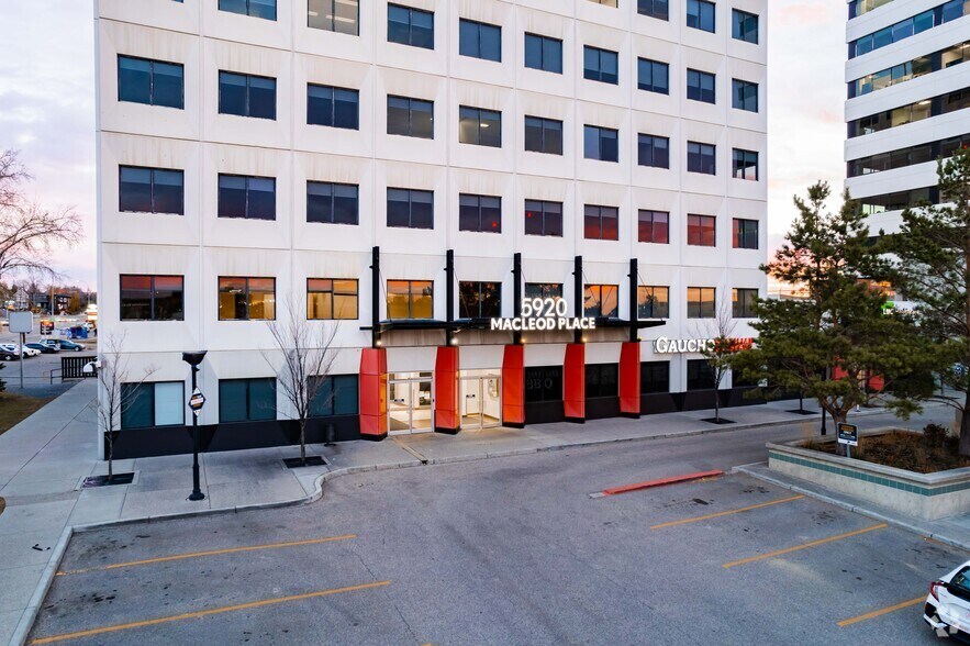 More Photos Of 5920 & 5940 Macleod Trl SW, Calgary Unknown For Lease