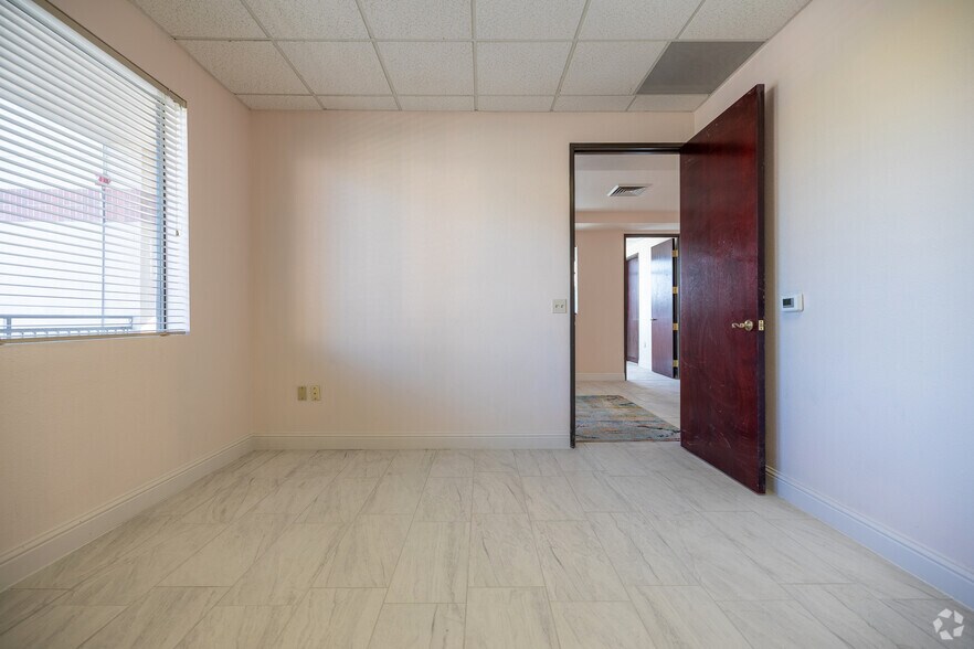 More Photos Of 3133 W March Ln, Stockton Medical For Sale
