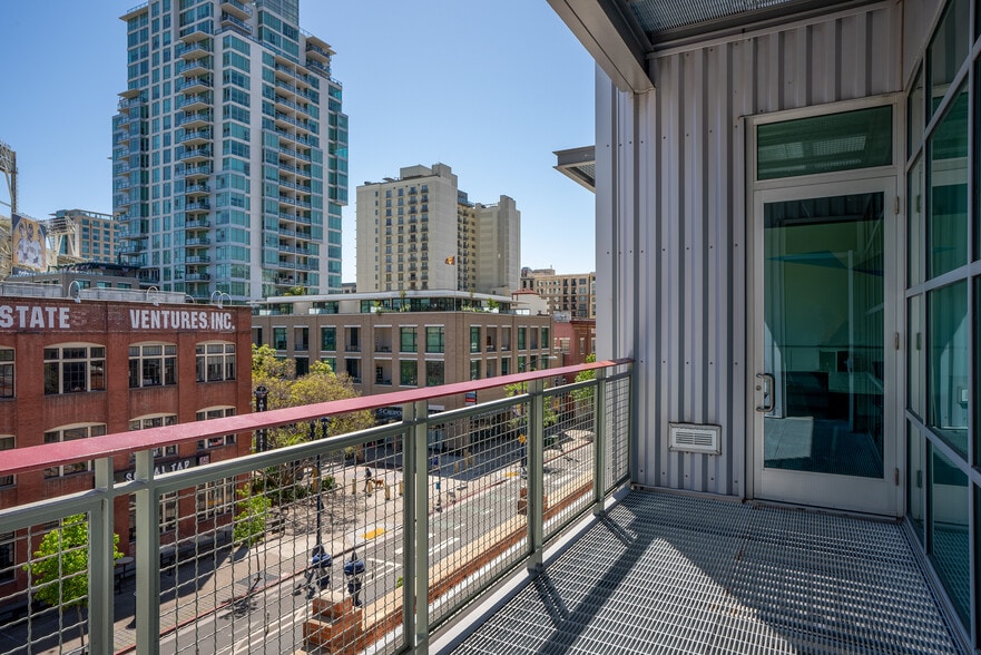 More Photos Of 406 9th Ave, San Diego Loft Creative Space For Sale