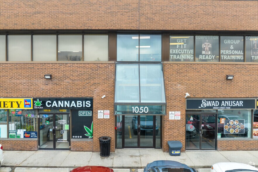 More Photos Of 1050 Finch Av W, Toronto Storefront Retail Office For Lease