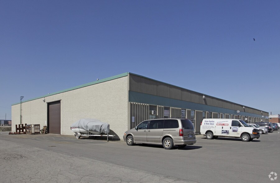 Primary Photo Of 2585 Drew Rd, Mississauga Warehouse For Lease