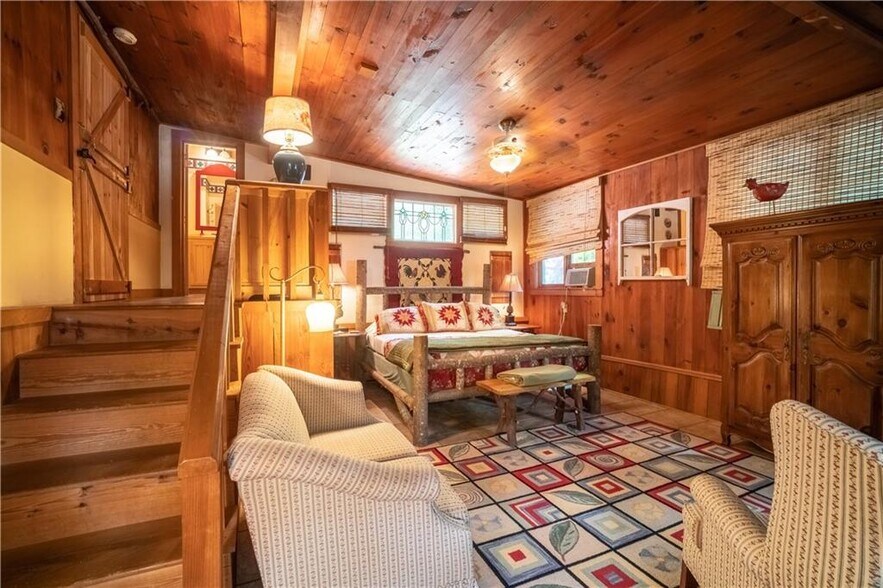 More Photos Of 15702 Highway 197 N, Clarkesville Hospitality For Sale