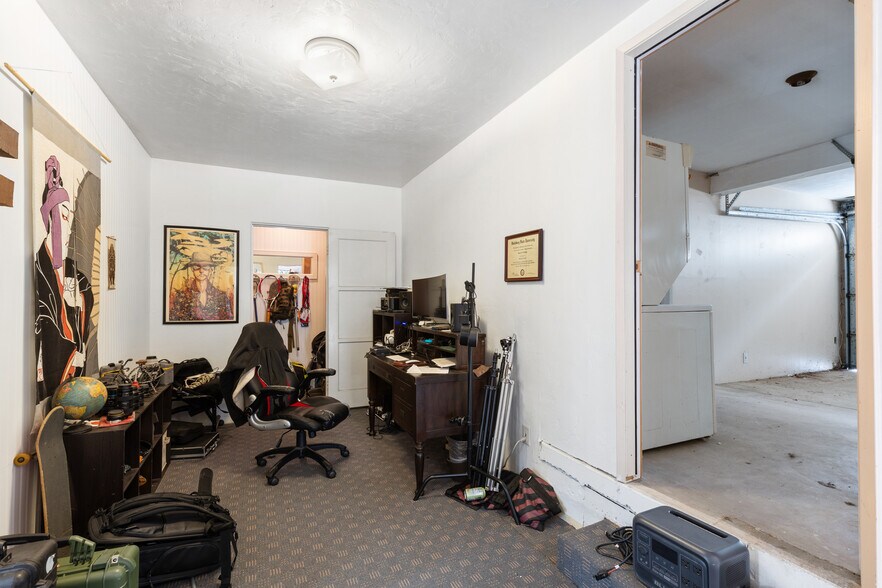 More Photos Of 642 Torrance St, San Diego Apartments For Sale