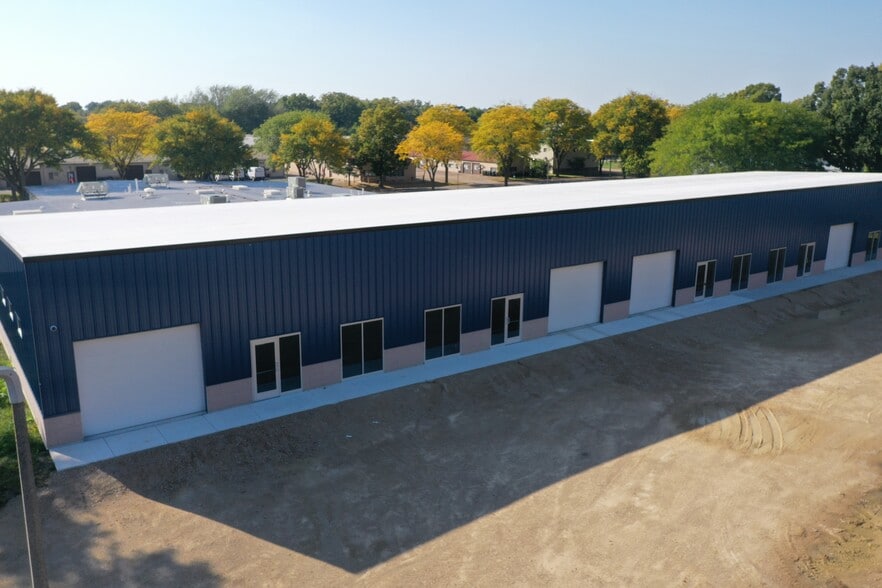 More Photos Of 4246 Argosy Ct, Madison Light Distribution For Lease