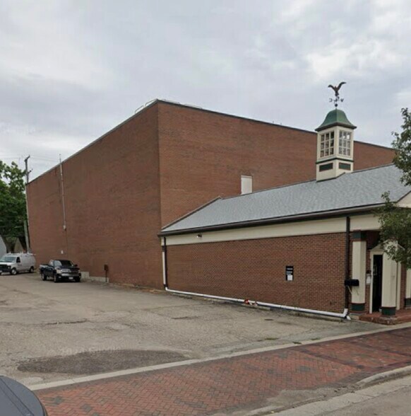 More Photos Of 20 N Mechanic St, Lebanon Office For Sale