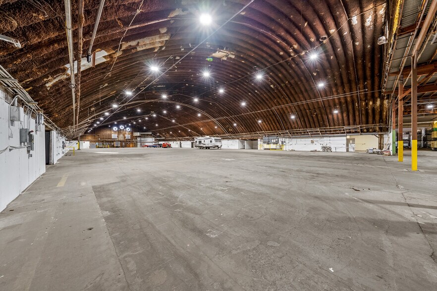 More Photos Of 1385 Antelope Rd, White City Manufacturing For Lease