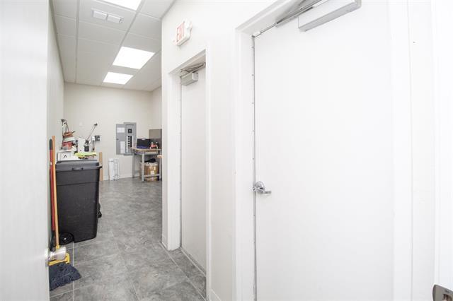 More Photos Of 1401 Jacaman Rd, Laredo General Retail For Lease