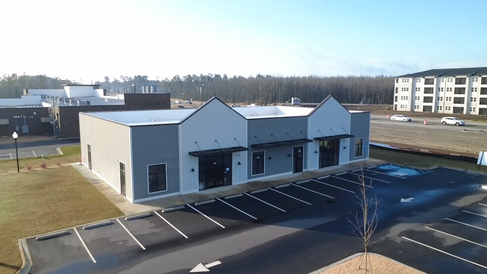 More Photos Of 2311 Pooler Pky, Pooler General Retail For Lease