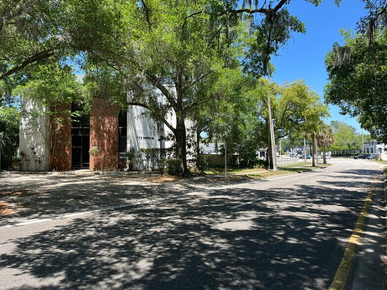 More Photos Of 200 N Thornton Ave, Orlando Office For Sale