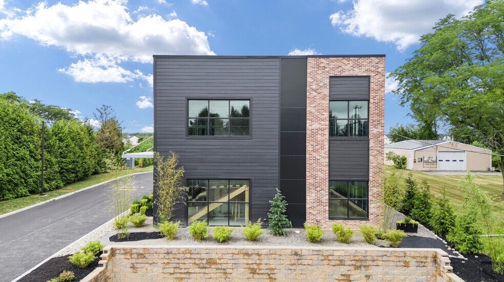 More Photos Of 343 Princeton Hightstown Rd, East Windsor Medical For Sale