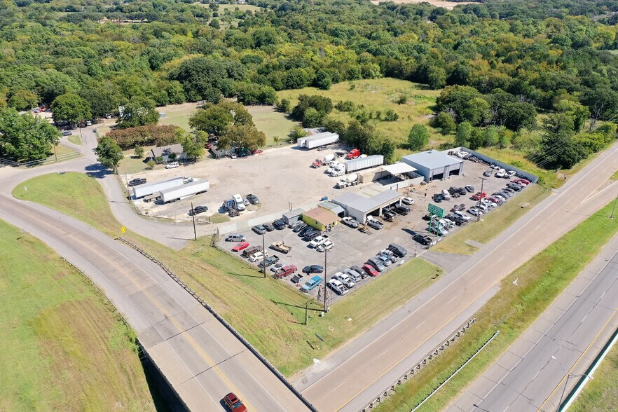More Photos Of 11909 C F Hawn Fwy, Dallas Auto Dealership For Sale