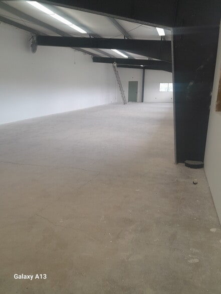 More Photos Of 454 Manono St, Hilo Restaurant For Lease