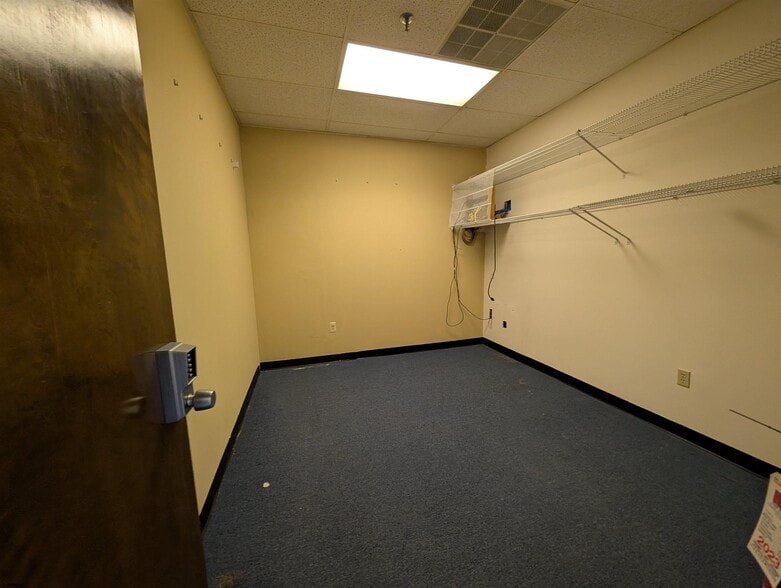 More Photos Of 2511 Fire Rd, Egg Harbor Township Light Distribution For Sale