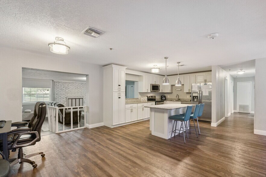 More Photos Of 78 Winter Park dr, Casselberry Assisted Living For Sale