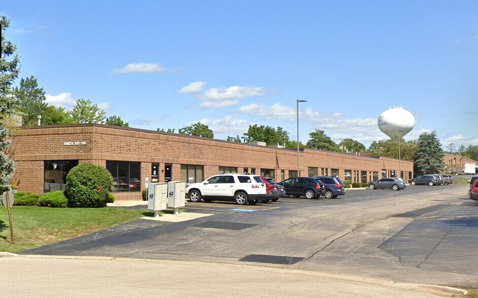 Primary Photo Of 1000 Brown St, Wauconda Warehouse For Sale