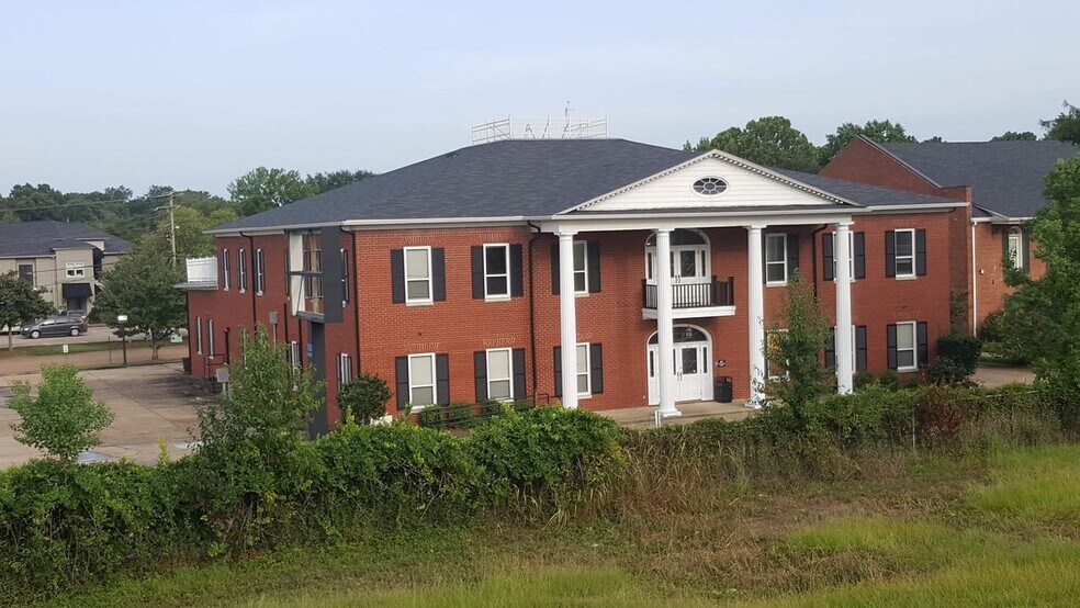 More Photos Of I-55 North Frontage, Jackson Office For Sale