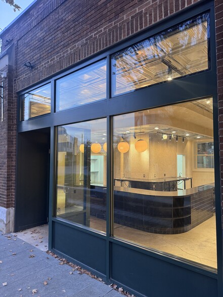 More Photos Of 849 Massachusetts Ave, Indianapolis Storefront For Lease
