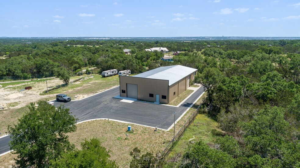 More Photos Of 3364 N Bagdad Rd, Leander Unknown For Lease