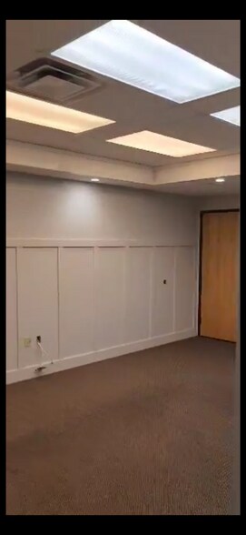 More Photos Of 3544 E 17th St, Ammon General Retail For Lease