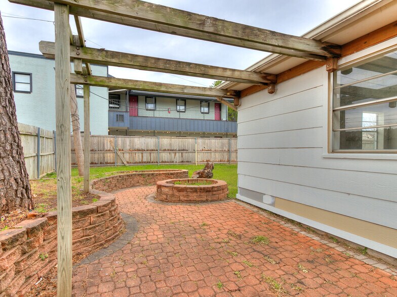 More Photos Of 3304 SW 40th St, Oklahoma City Apartments For Sale