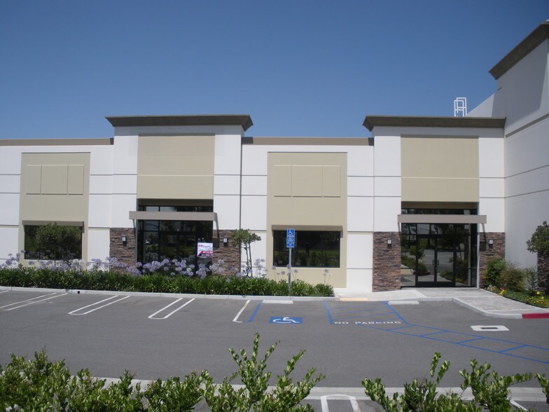 Primary Photo Of 7888 Cherry Ave, Fontana Industrial For Lease