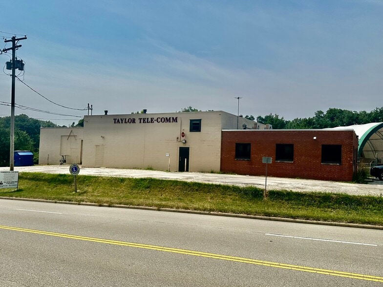 Primary Photo Of 3470 Gilchrist Rd, Mogadore Warehouse For Sale
