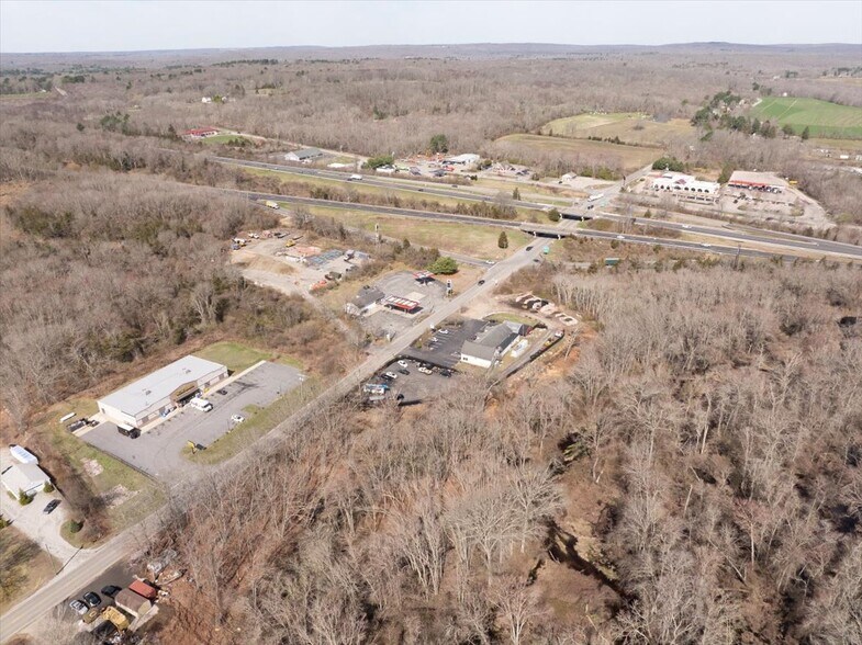 More Photos Of 323 Clarks Falls Rd, North Stonington Freestanding For Lease