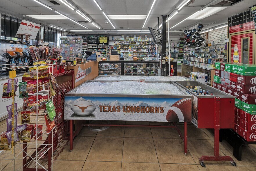 More Photos Of 3279 Nacogdoches Rd, San Antonio Convenience Store For Sale