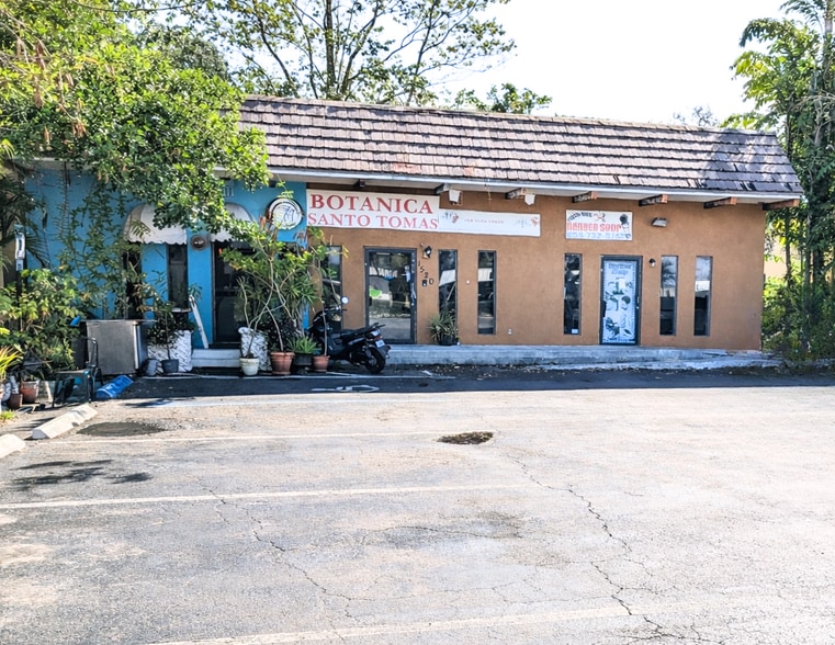 Primary Photo Of 1518-1522 NE 4th Ave, Fort Lauderdale Freestanding For Sale