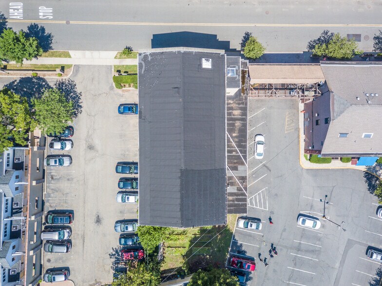 More Photos Of 6-8 Gates Ave, Montclair Office For Lease