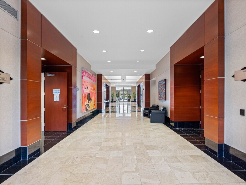 More Photos Of 18302 Highwoods Preserve Pky, Tampa Office For Lease