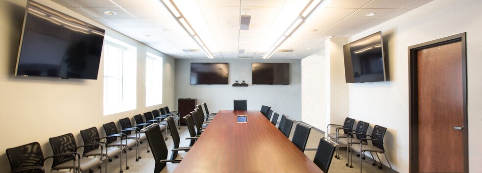 More Photos Of 1439 Kensington Ave, Buffalo Unknown For Lease