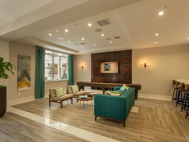 More Photos Of 9336 Kings Parade Blvd, Charlotte Apartments For Lease