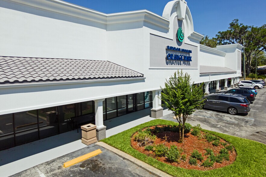 More Photos Of 2106-2186 Park Ave, Orange Park Unknown For Lease