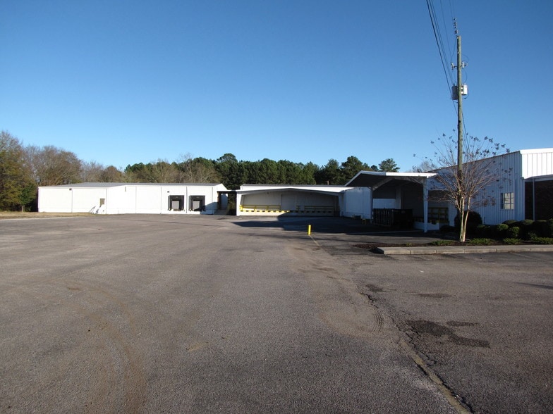 More Photos Of 2526 Mike Padgett Hwy, Augusta Truck Terminal For Lease