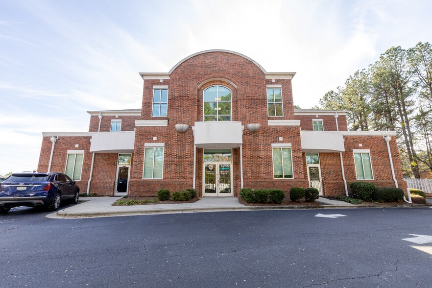 Primary Photo Of 100 Stone Village Dr, Fort Mill Bank For Lease