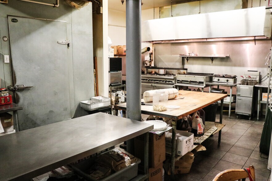 More Photos Of 4 Western Ave, Marlboro Storefront Retail Residential For Sale