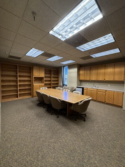 More Photos Of 2401 Professional Pky, Santa Maria Office Residential For Lease