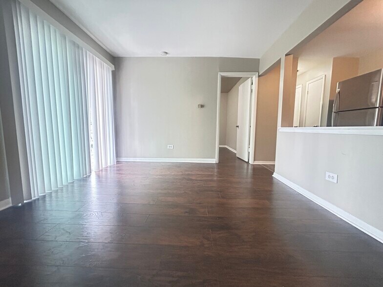 More Photos Of 1200 W 127th St, Calumet Park Apartments For Sale