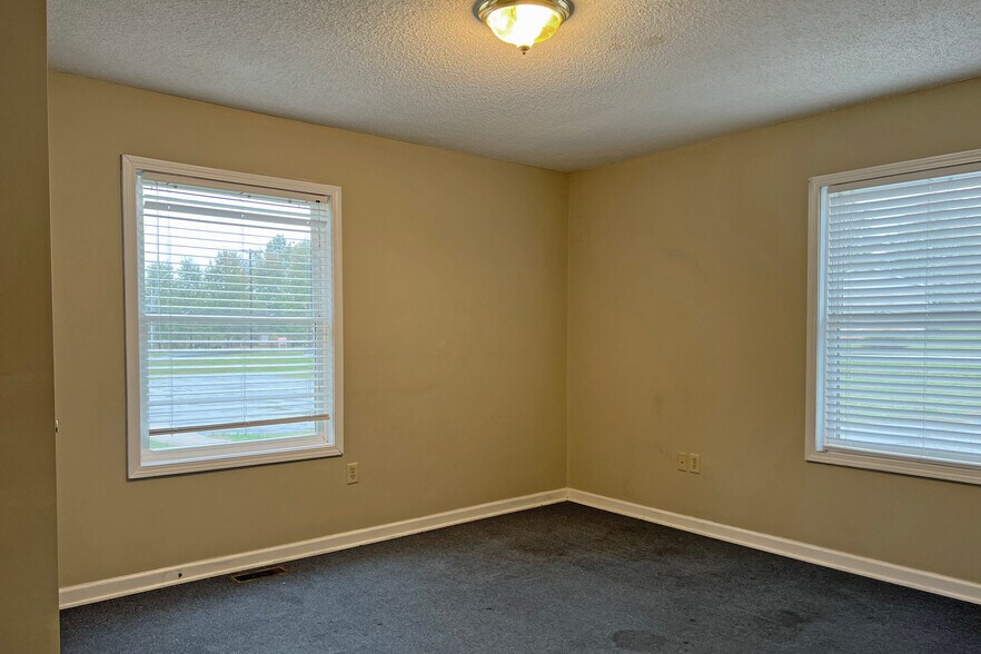 More Photos Of 1117 Brookhaven Rd, Franklin Assisted Living For Sale