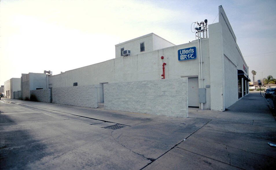 More Photos Of 138 E Garvey Ave, Monterey Park Storefront Retail Office For Lease