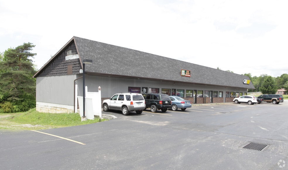 More Photos Of 2944 National Pike, Chalk Hill Storefront Retail Office For Sale