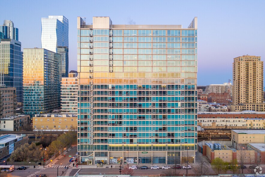 More Photos Of 1401 S State St, Chicago Apartments For Lease